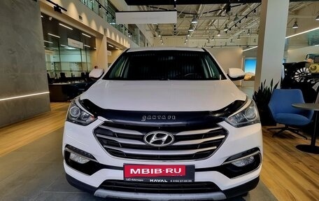 Hyundai Santa Fe III рестайлинг, 2017 год, 2 405 000 рублей, 2 фотография