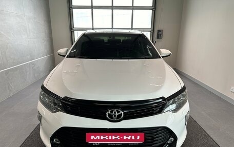Toyota Camry, 2017 год, 2 450 000 рублей, 2 фотография