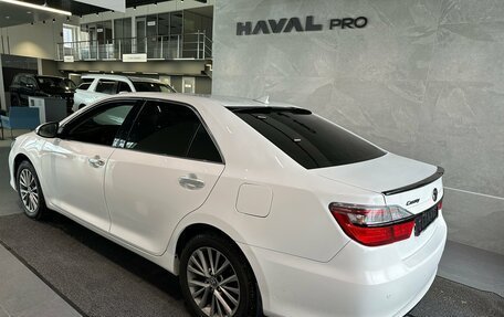 Toyota Camry, 2017 год, 2 450 000 рублей, 4 фотография