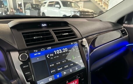 Toyota Camry, 2017 год, 2 450 000 рублей, 13 фотография