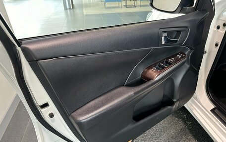 Toyota Camry, 2017 год, 2 450 000 рублей, 22 фотография