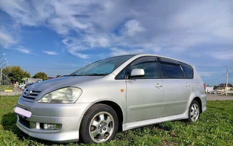 Toyota Ipsum II, 2002 год, 830 000 рублей, 3 фотография