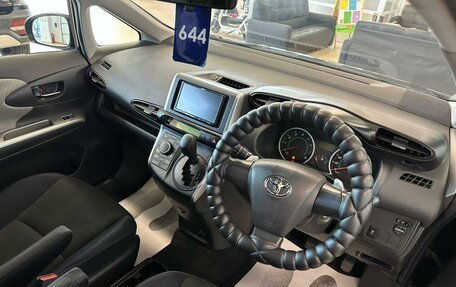 Toyota Wish II, 2009 год, 1 379 000 рублей, 11 фотография
