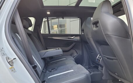 Skoda Kodiaq, 2025 год, 5 350 000 рублей, 10 фотография