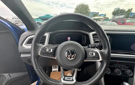 Volkswagen T-Roc I, 2022 год, 1 214 555 рублей, 7 фотография