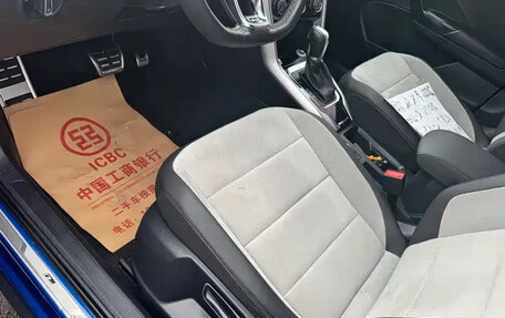 Volkswagen T-Roc I, 2022 год, 1 214 555 рублей, 10 фотография