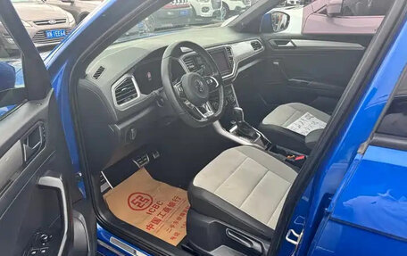 Volkswagen T-Roc I, 2022 год, 1 214 555 рублей, 9 фотография