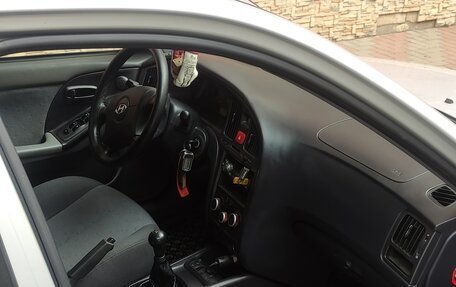 Hyundai Elantra III, 2004 год, 350 000 рублей, 4 фотография