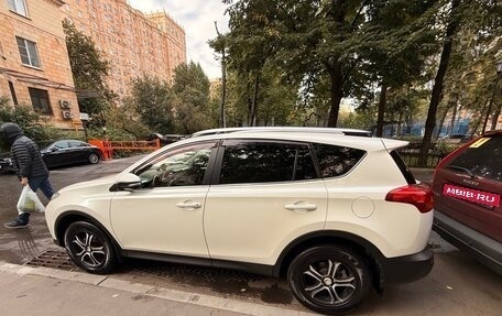 Toyota RAV4, 2014 год, 2 300 000 рублей, 3 фотография
