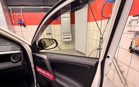 Toyota RAV4, 2014 год, 2 300 000 рублей, 9 фотография