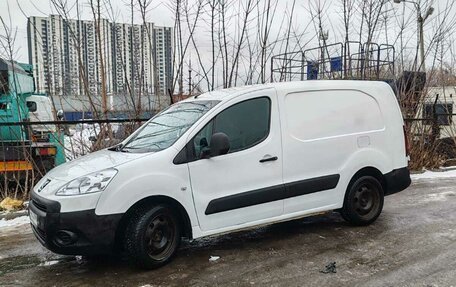 Peugeot Partner II рестайлинг 2, 2011 год, 550 000 рублей, 6 фотография