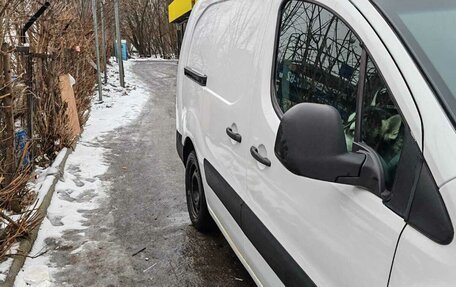 Peugeot Partner II рестайлинг 2, 2011 год, 550 000 рублей, 2 фотография
