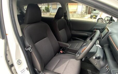 Toyota Sienta II, 2021 год, 1 045 143 рублей, 6 фотография