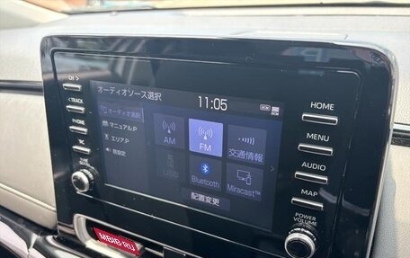 Toyota Aqua, 2022 год, 980 143 рублей, 13 фотография