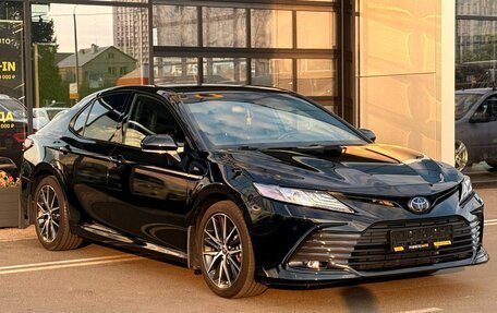 Toyota Camry, 2021 год, 3 575 000 рублей, 3 фотография