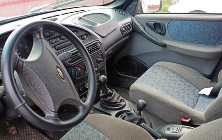 Chevrolet Niva I рестайлинг, 2006 год, 350 000 рублей, 3 фотография