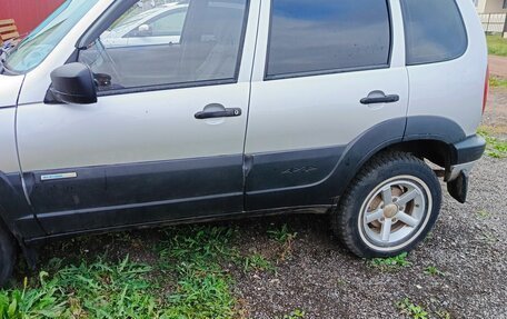 Chevrolet Niva I рестайлинг, 2006 год, 350 000 рублей, 2 фотография