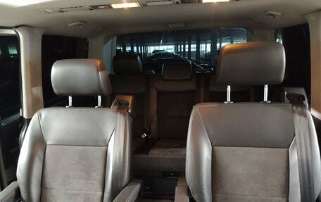 Volkswagen Multivan T5, 2012 год, 2 418 000 рублей, 13 фотография
