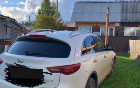 Infiniti FX II, 2012 год, 1 700 000 рублей, 3 фотография