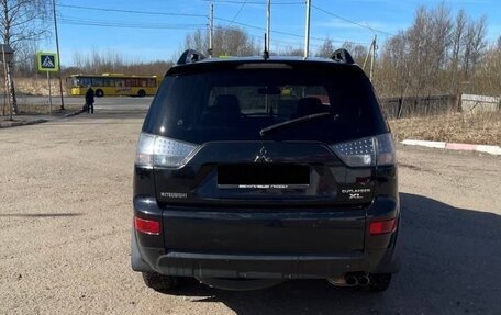 Mitsubishi Outlander III рестайлинг 3, 2007 год, 850 000 рублей, 11 фотография