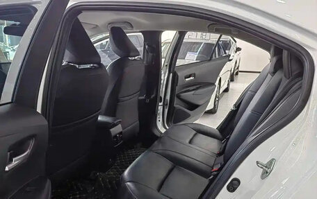 Toyota Corolla, 2022 год, 1 350 000 рублей, 14 фотография