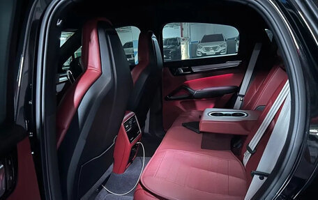 Porsche Cayenne III, 2022 год, 7 800 000 рублей, 8 фотография