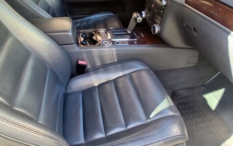 Volkswagen Touareg III, 2005 год, 625 000 рублей, 8 фотография