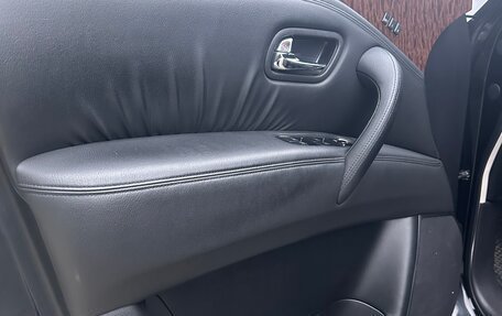 Nissan Patrol, 2011 год, 2 300 000 рублей, 7 фотография