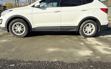 Hyundai Santa Fe III рестайлинг, 2013 год, 2 000 000 рублей, 2 фотография