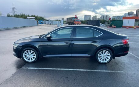 Skoda Superb III рестайлинг, 2017 год, 1 650 000 рублей, 4 фотография