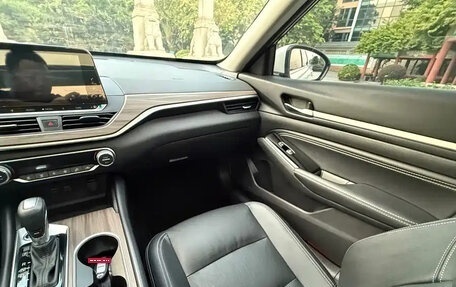 Nissan Altima VI (L34), 2022 год, 2 000 000 рублей, 13 фотография