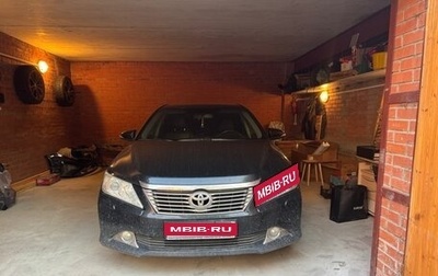 Toyota Camry, 2012 год, 2 100 000 рублей, 1 фотография