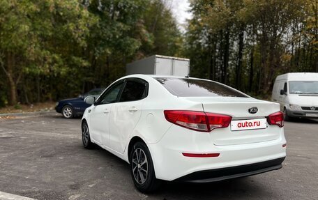 KIA Rio III рестайлинг, 2015 год, 359 000 рублей, 3 фотография