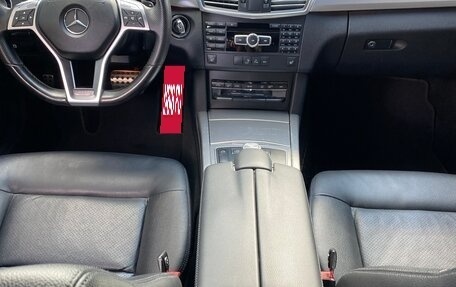 Mercedes-Benz E-Класс, 2012 год, 1 650 000 рублей, 14 фотография