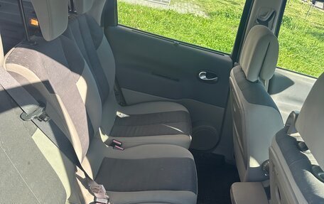 Renault Scenic III, 2005 год, 665 000 рублей, 6 фотография