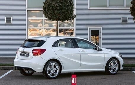 Mercedes-Benz A-Класс, 2015 год, 1 455 000 рублей, 6 фотография