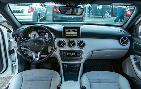 Mercedes-Benz A-Класс, 2015 год, 1 455 000 рублей, 16 фотография