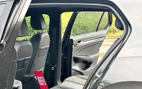 Volkswagen Passat CC, 2021 год, 2 200 000 рублей, 13 фотография