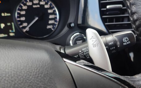 Mitsubishi Outlander III рестайлинг 3, 2015 год, 1 820 000 рублей, 28 фотография