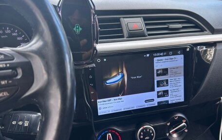 KIA Rio IV, 2018 год, 900 000 рублей, 3 фотография