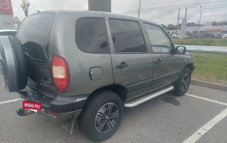 Chevrolet Niva I рестайлинг, 2005 год, 420 000 рублей, 6 фотография