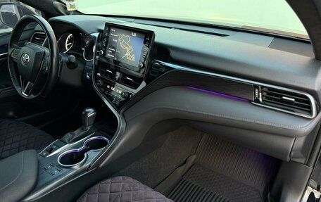 Toyota Camry, 2021 год, 3 300 000 рублей, 11 фотография