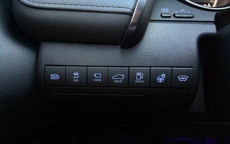 Toyota Camry, 2021 год, 3 300 000 рублей, 14 фотография