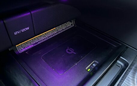 Toyota Camry, 2021 год, 3 300 000 рублей, 25 фотография