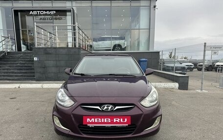 Hyundai Solaris II рестайлинг, 2011 год, 720 000 рублей, 2 фотография