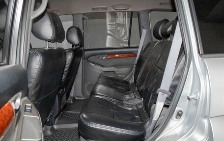 Toyota Land Cruiser Prado 120 рестайлинг, 2009 год, 2 500 000 рублей, 7 фотография