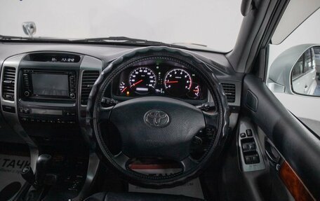 Toyota Land Cruiser Prado 120 рестайлинг, 2009 год, 2 500 000 рублей, 9 фотография