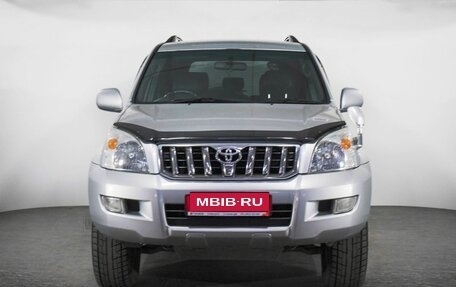 Toyota Land Cruiser Prado 120 рестайлинг, 2009 год, 2 500 000 рублей, 2 фотография