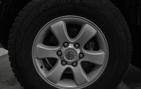 Toyota Land Cruiser Prado 120 рестайлинг, 2009 год, 2 500 000 рублей, 20 фотография