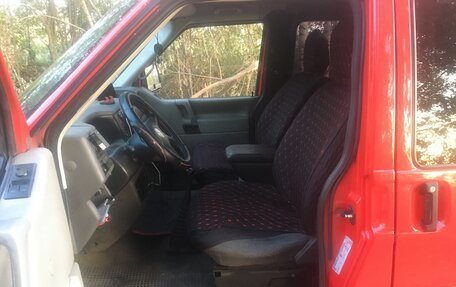 Volkswagen Transporter T4, 2001 год, 850 000 рублей, 4 фотография
